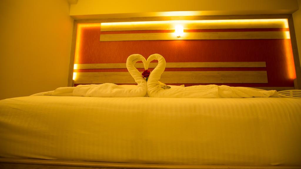 Hotel Radha Prasad Erode Ngoại thất bức ảnh