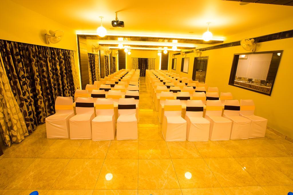 Hotel Radha Prasad Erode Ngoại thất bức ảnh