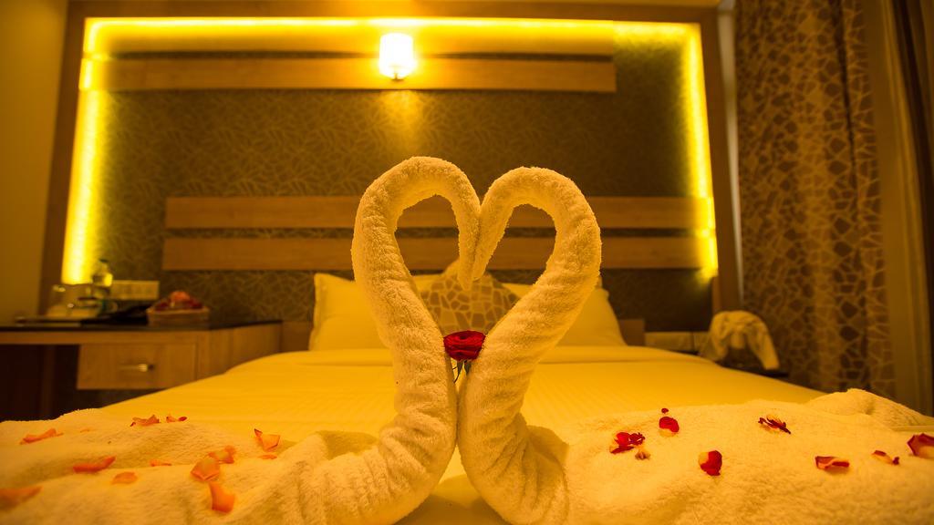 Hotel Radha Prasad Erode Ngoại thất bức ảnh