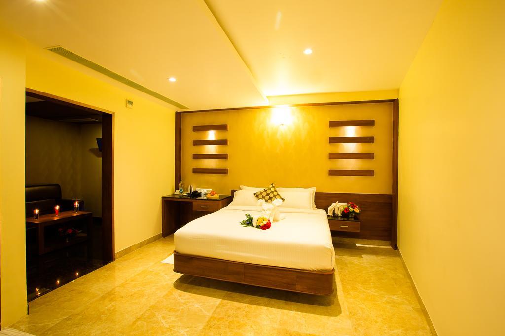 Hotel Radha Prasad Erode Phòng bức ảnh